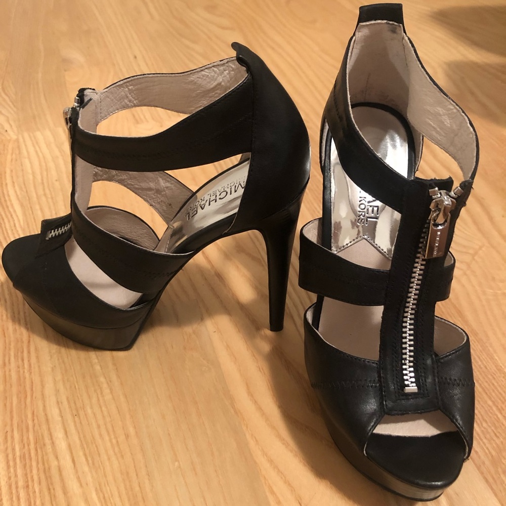 Michael Kors Black Heels Size 6.5
